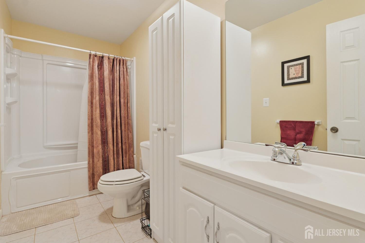 8 Ashford Court 1208, Sayreville, NJ, 08872 image 30