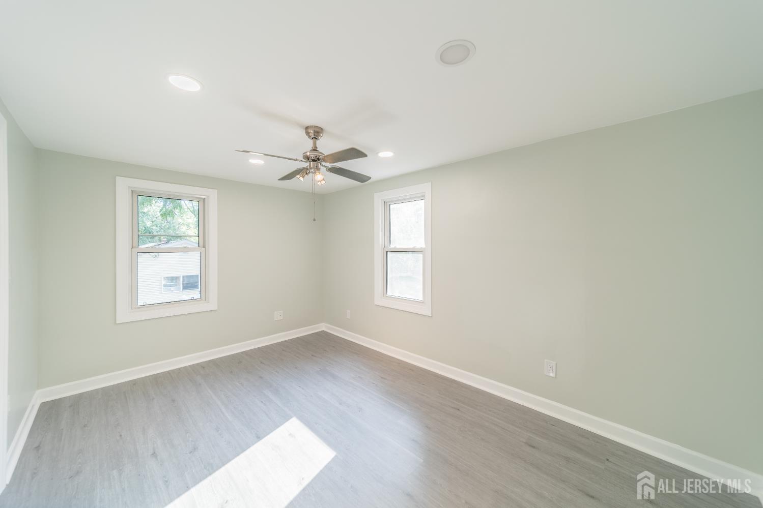 901 Palmer Avenue, Holmdel, NJ, 07733 image 25