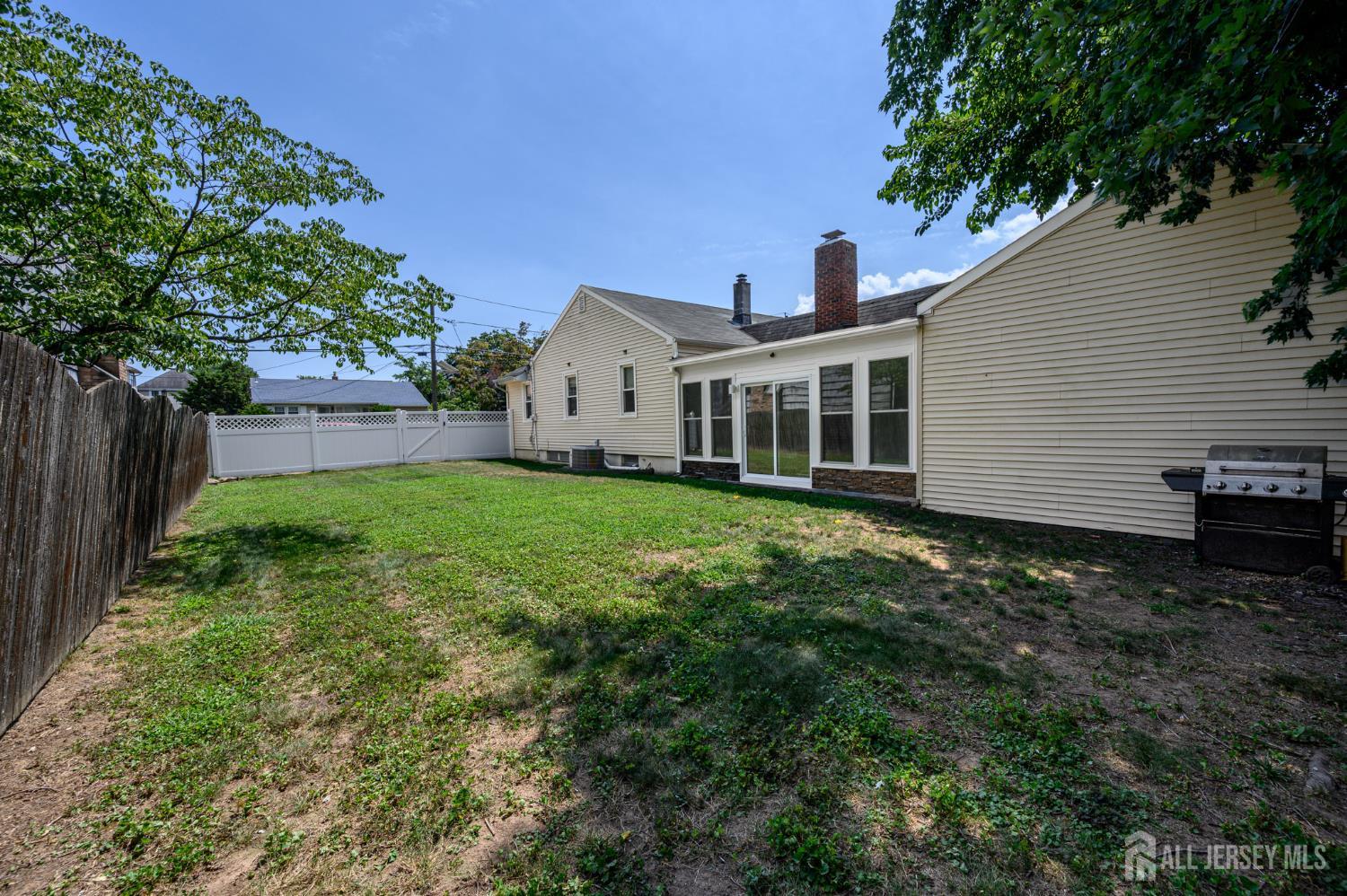 31 Gold Street, Edison, NJ, 08837 image 32