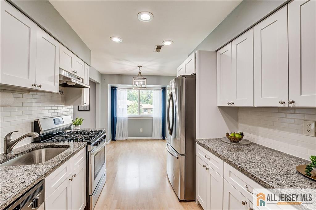 811 Edison Glen Terrace 811, Edison, NJ, 08837 image 6