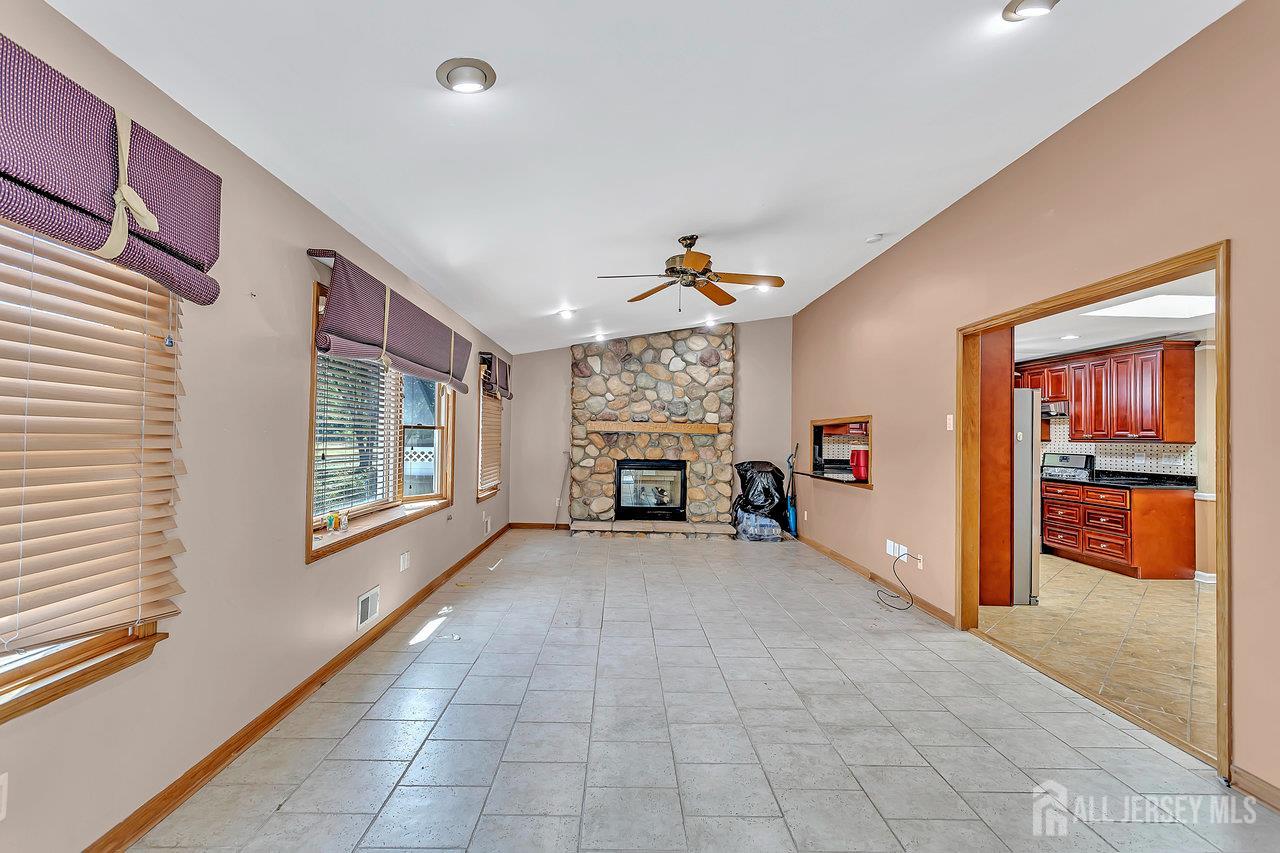 9 Wilkens Drive, Piscataway, NJ, 08854 image 13