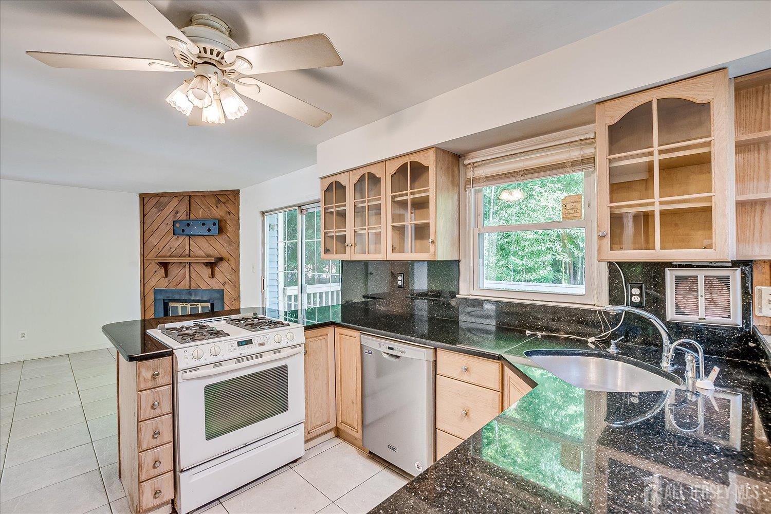 11 Allison Drive, East Brunswick, NJ, 08816 image 13