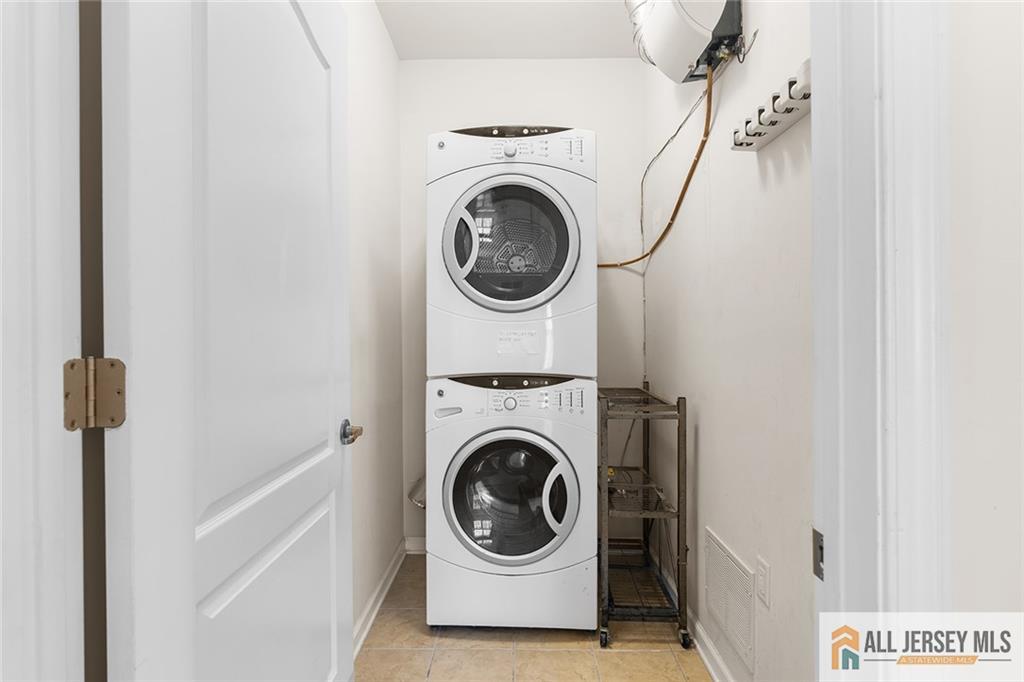 1 Turret Drive, Monroe, NJ, 08831 image 9