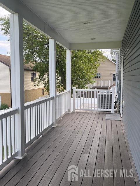 930 Center Street Image 5