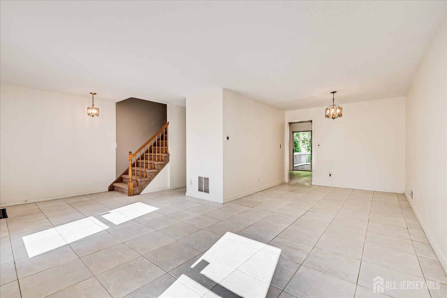 11 Allison Drive Image 3