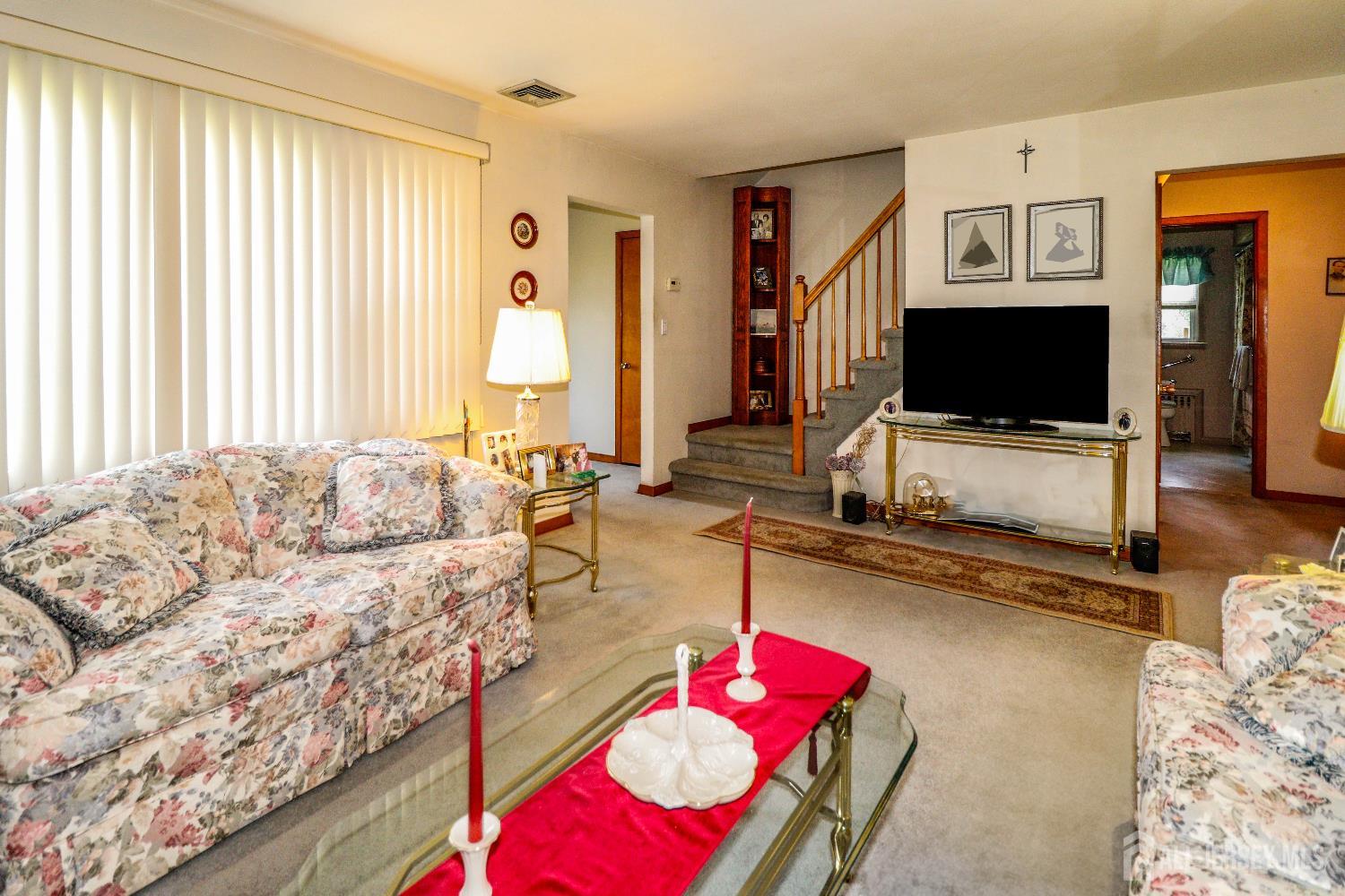 50 Clover Avenue, Colonia, NJ, 07067 image 7