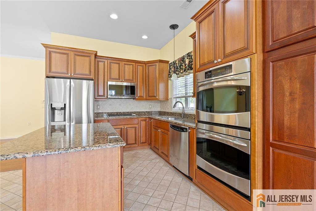 1 Turret Drive, Monroe, NJ, 08831 image 25