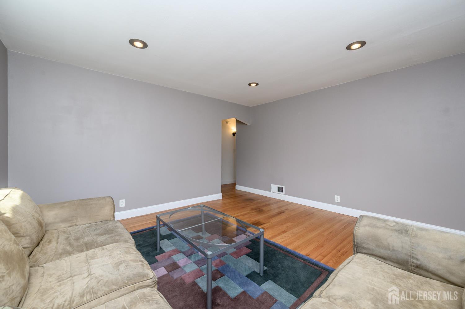 31 Gold Street, Edison, NJ, 08837 image 7