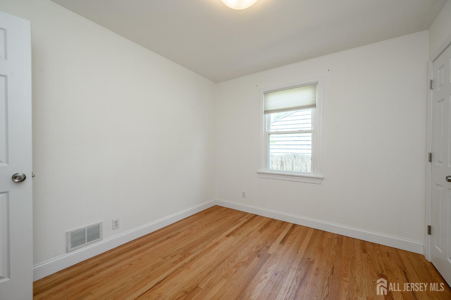 31 Gold Street, Edison, NJ, 08837 image 19