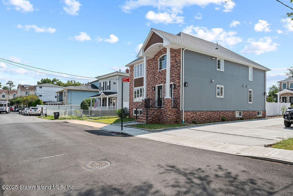 30 Church Avenue Image 3