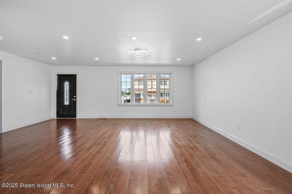 30 Church Avenue, Staten Island, NY, 10314 image 9