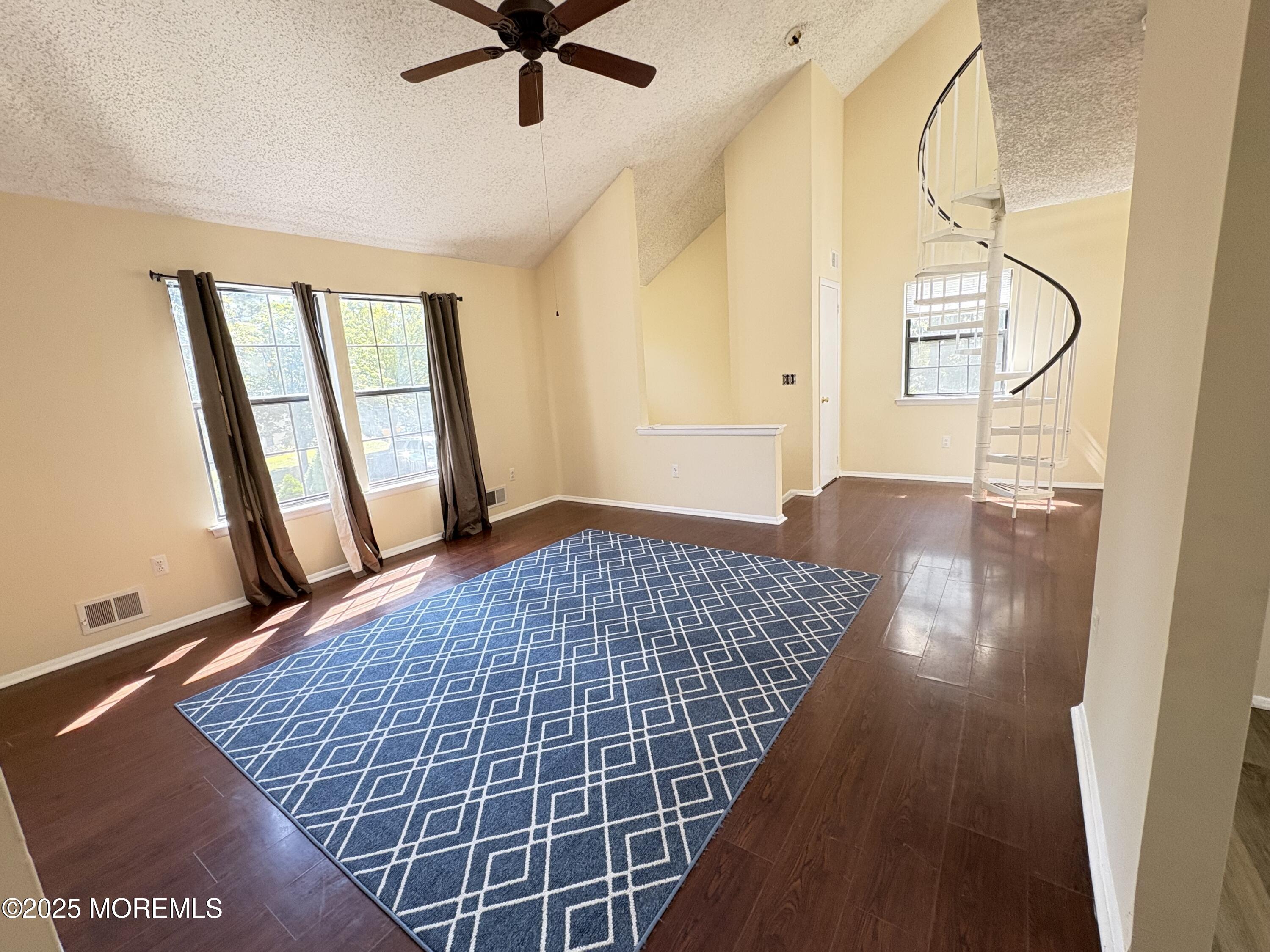 702 Goldthread Court Image 2