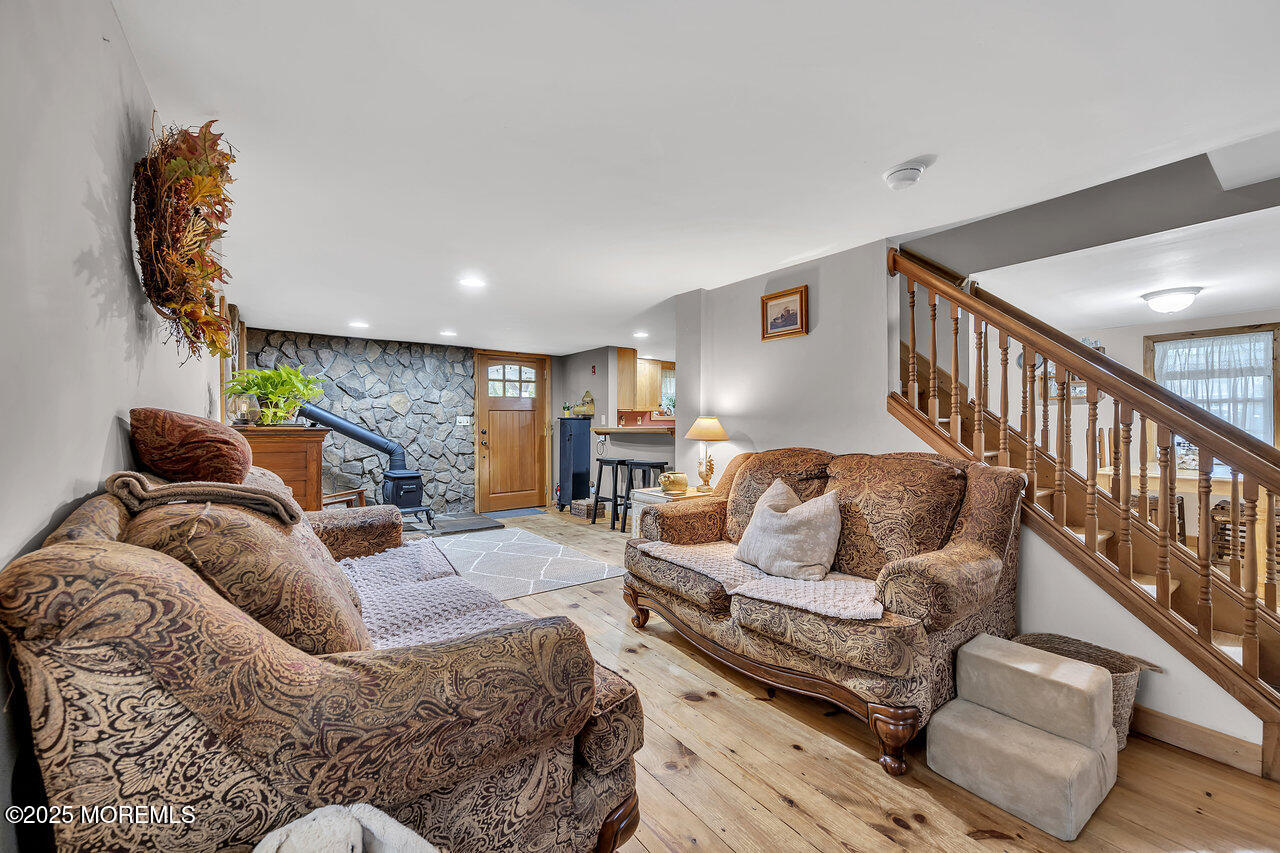 33 Fort Avenue, New Egypt, NJ, 08533 image 8