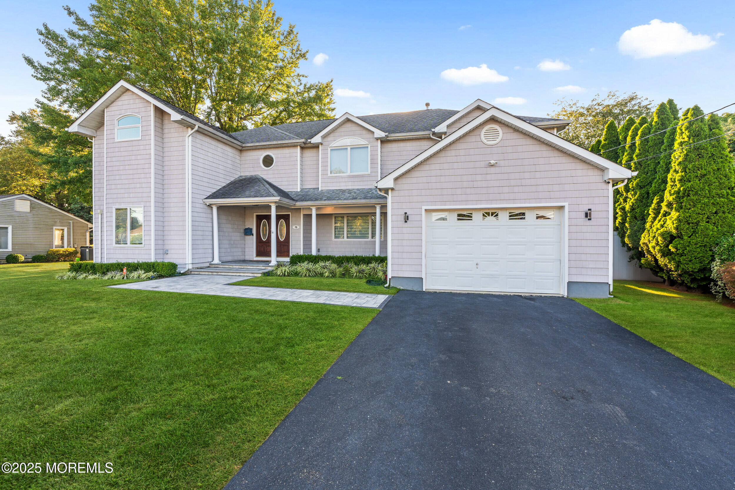 75 Poplar Avenue Image 3