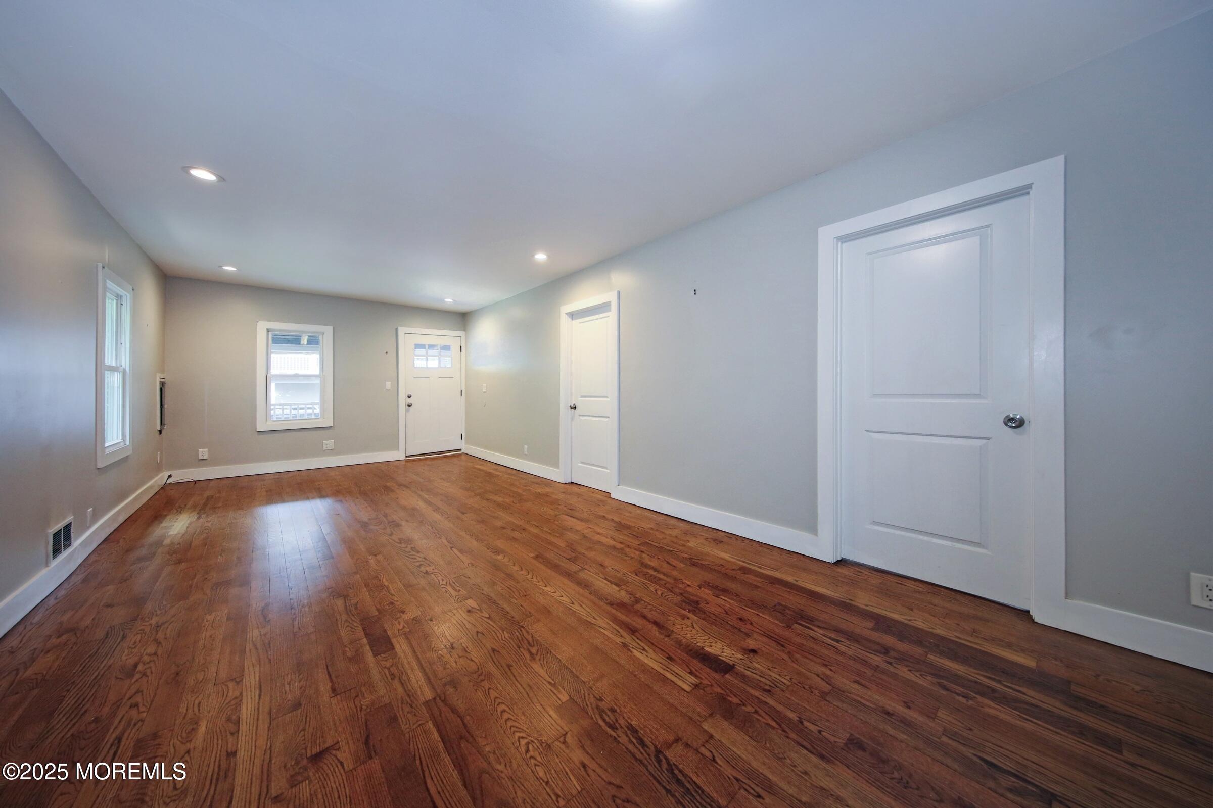 86 Seadrift Avenue, Highlands, NJ, 07732 image 6