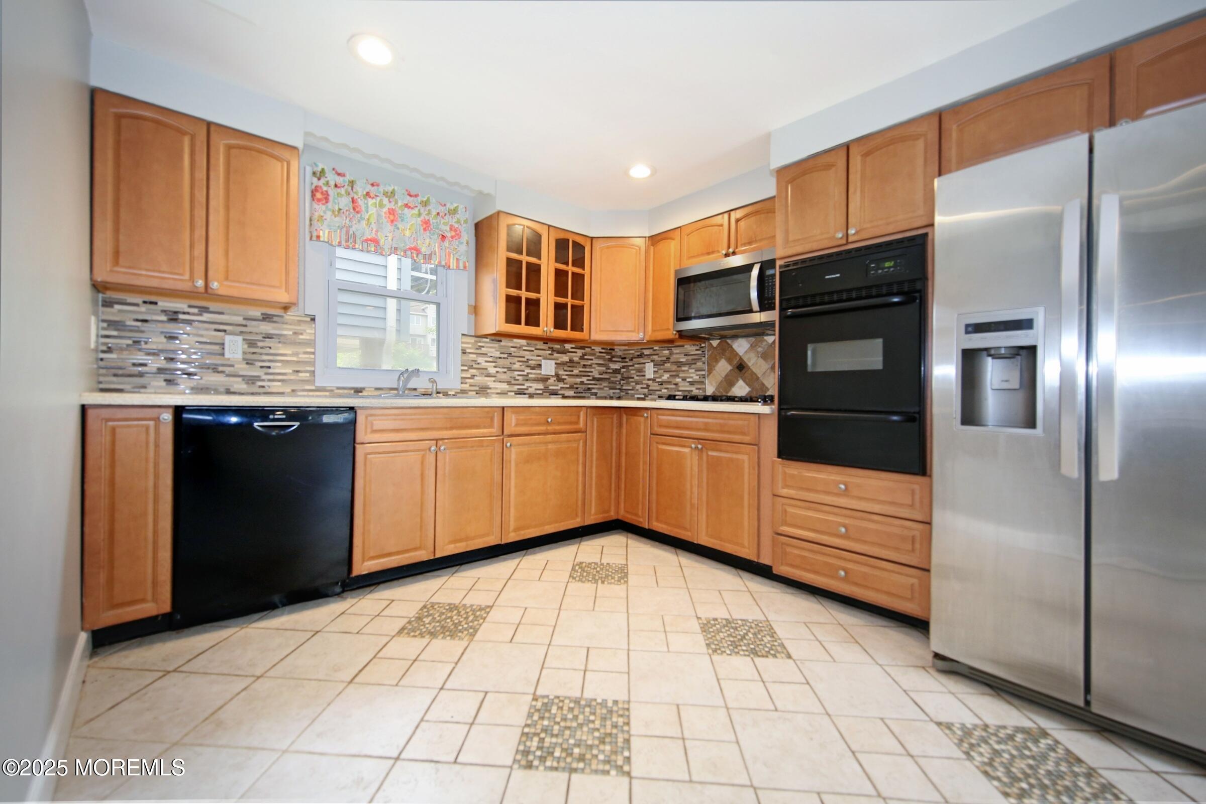 86 Seadrift Avenue, Highlands, NJ, 07732 image 15