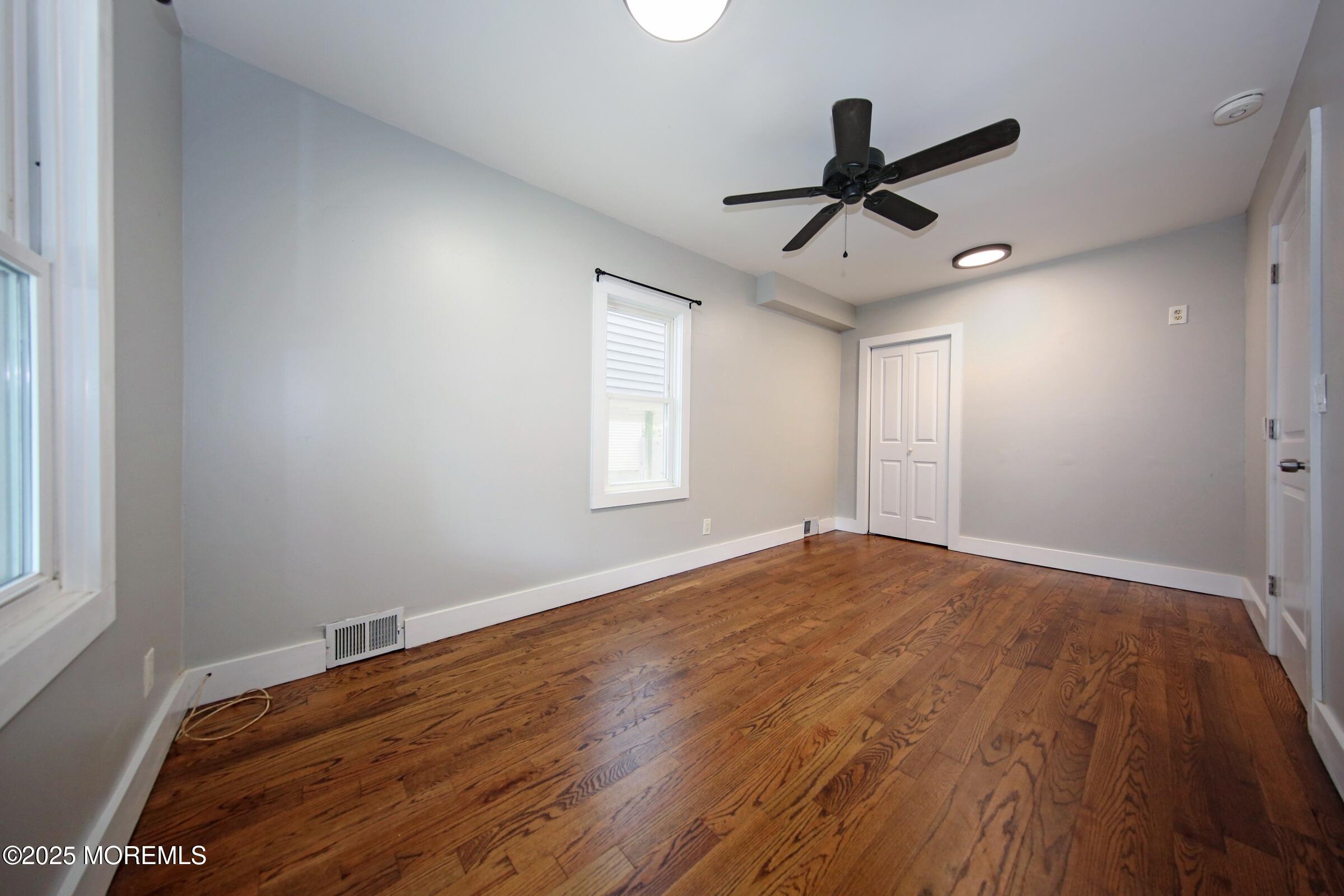 86 Seadrift Avenue, Highlands, NJ, 07732 image 20