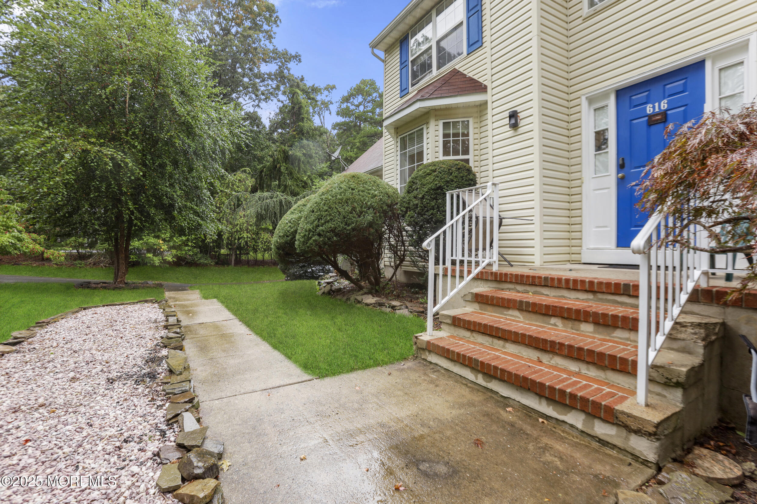 616 Symphony Court Image 3