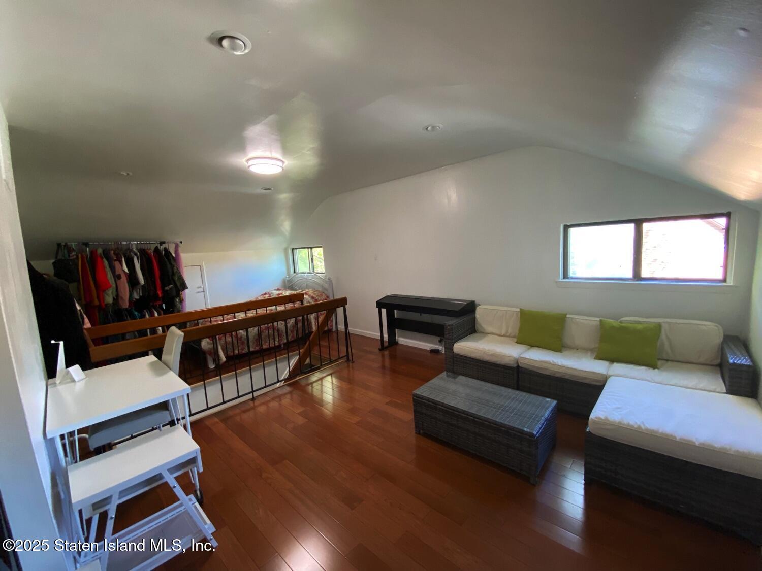 366 Rolling Hill Green, Staten Island, NY, 10312 image 14