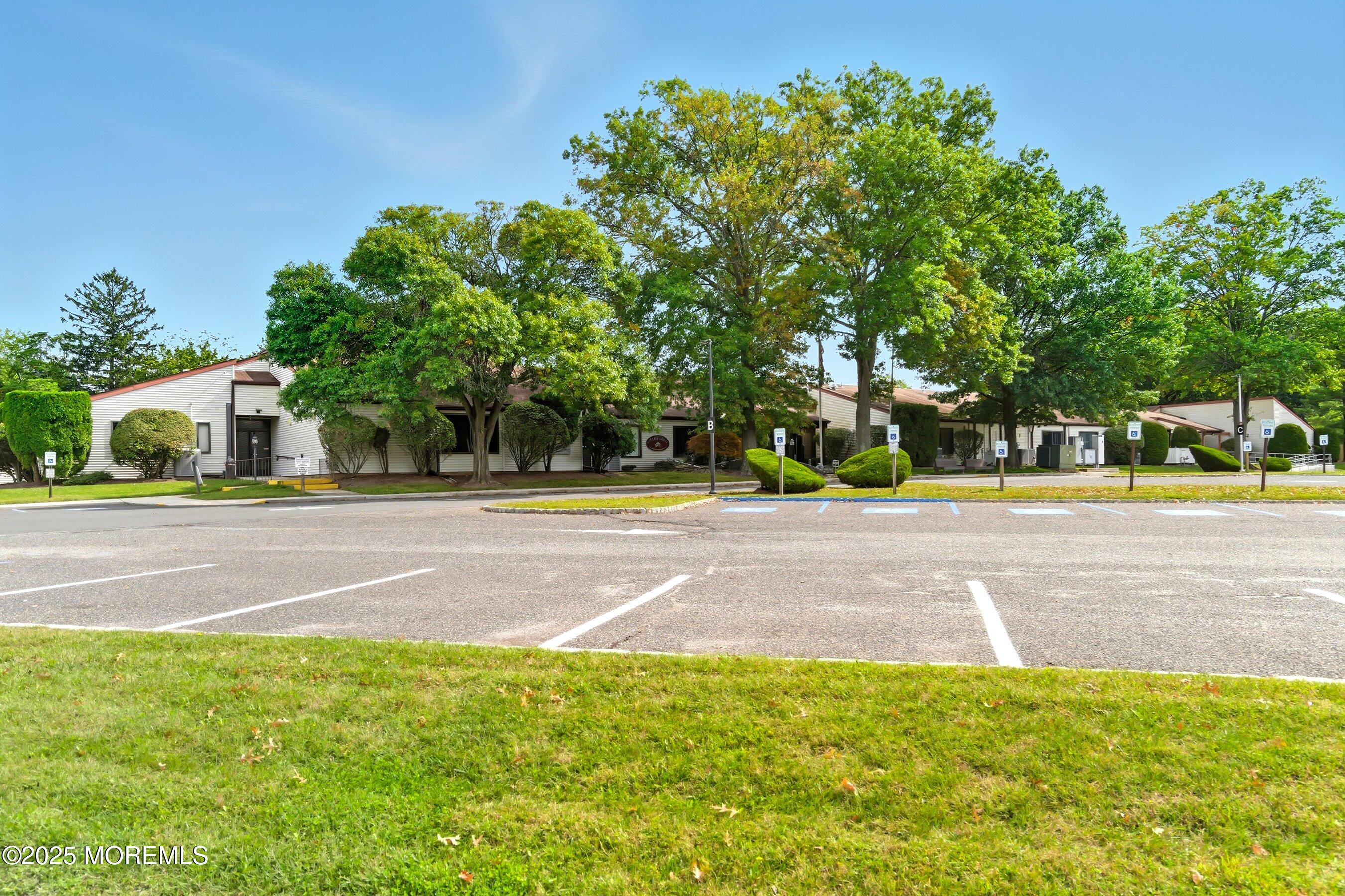 154 Cross Slope Court G, Manalapan, NJ, 07726 image 35