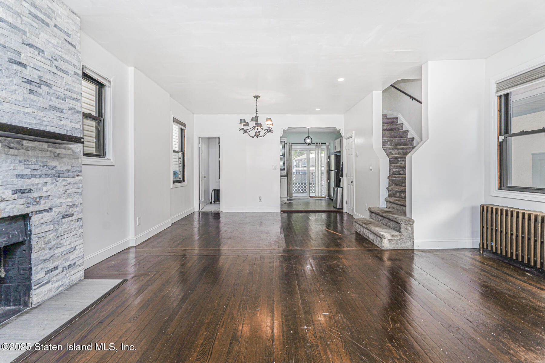 246 Dubois Avenue Image 5