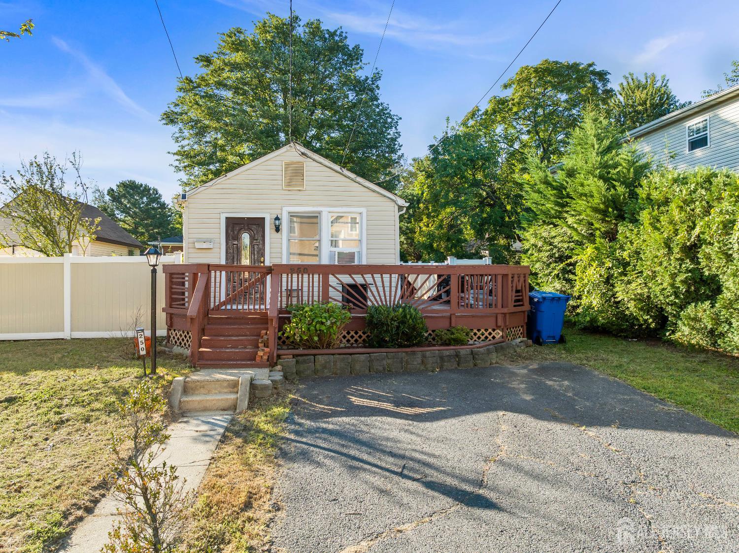 250 Brookside Avenue, South Amboy, NJ, 08879 image 11