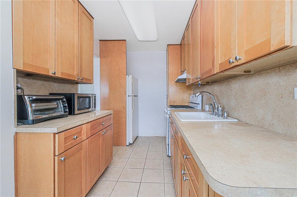 2630 Cropsey Avenue 9B, Brooklyn, New York, 11214 image 18