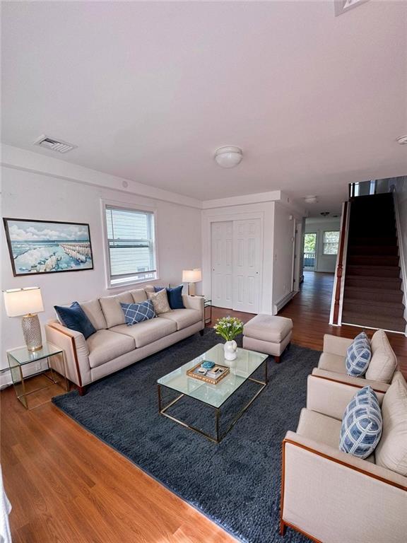 107 Baden Place, Staten  Island, New York, 10306 image 7