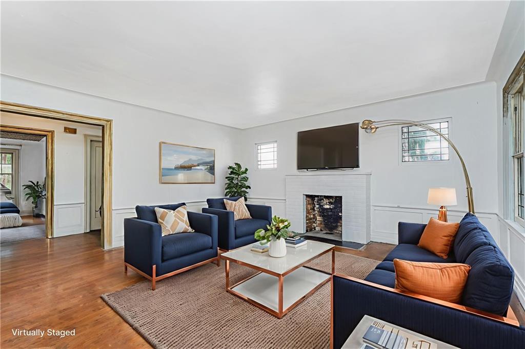 1422 East 27th Street Image 4