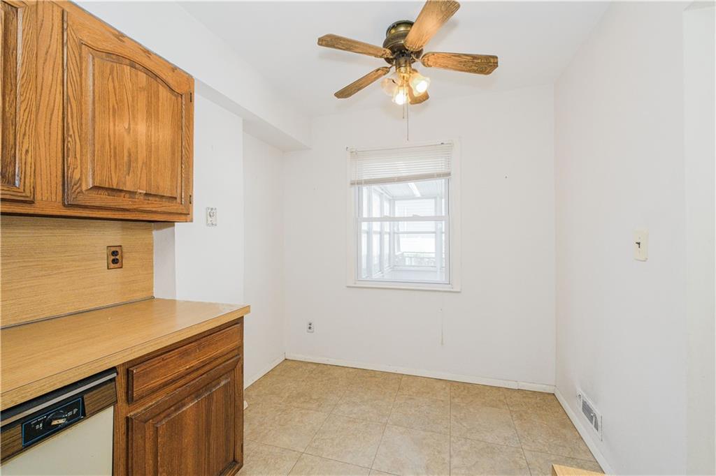 194 Tysens Lane, Staten  Island, New York, 10306 image 11