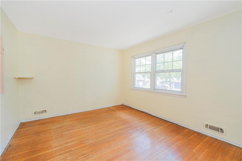 194 Tysens Lane, Staten  Island, New York, 10306 image 15