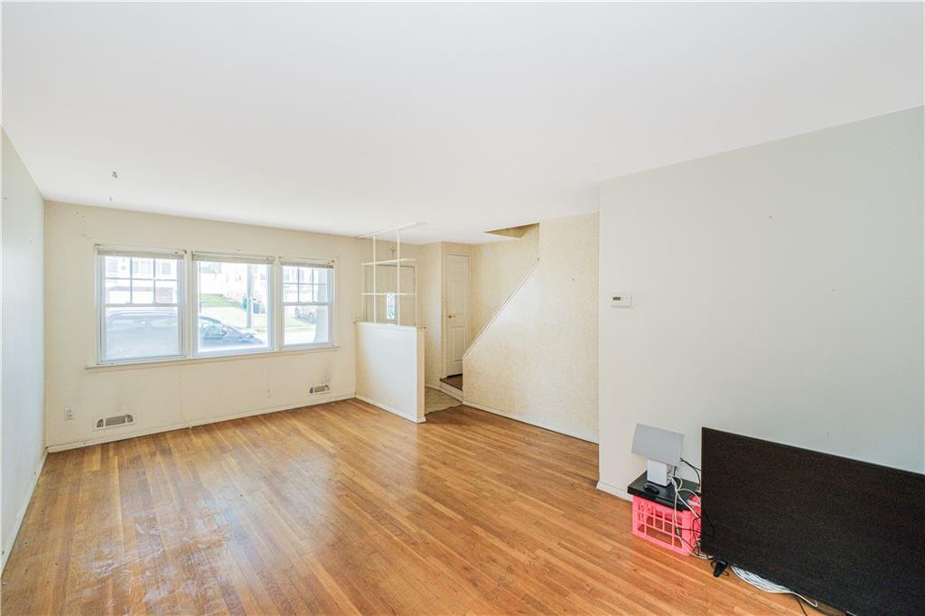 194 Tysens Lane, Staten  Island, New York, 10306 image 7