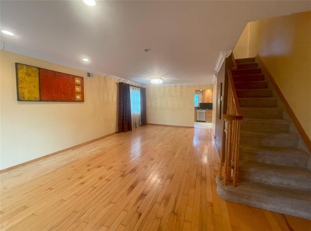 69 Littlefield Avenue, Staten  Island, New York, 10312 image 8