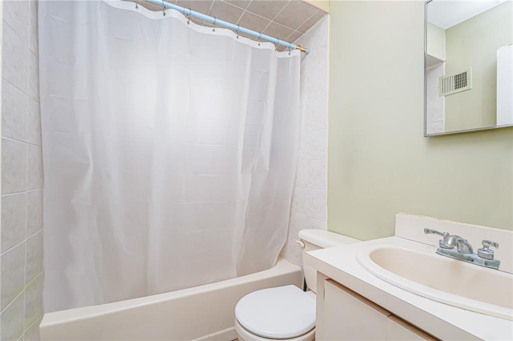 127 Keating Place, Staten  Island, New York, 10314 image 17