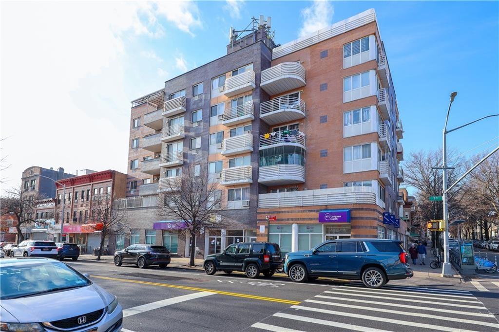 5008 7th Avenue 6D Image 2