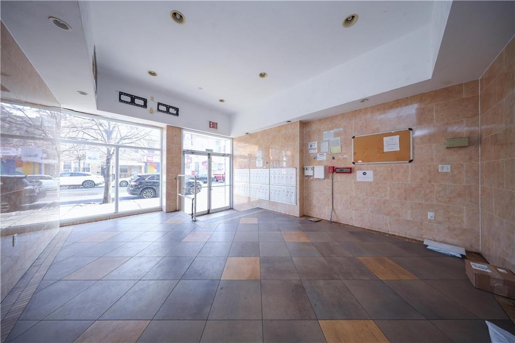 5008 7th Avenue 6D Image 3