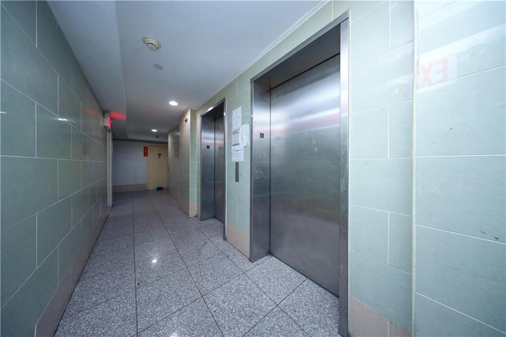 5008 7th Avenue 6D Image 4