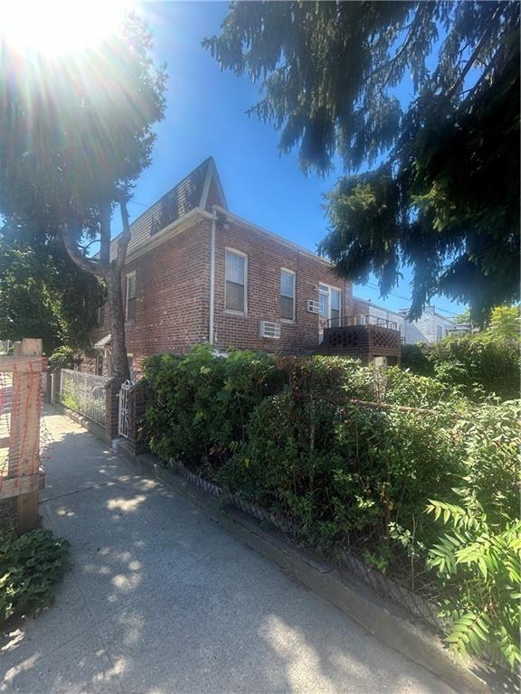 9023 Avenue B Image 3