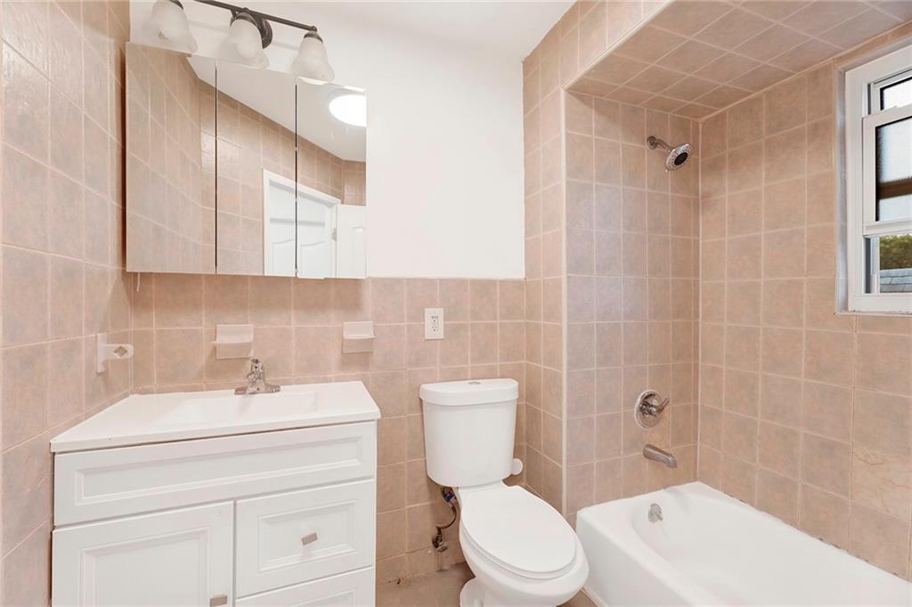 592 East 81st Street, Brooklyn, New York, 11236 image 12