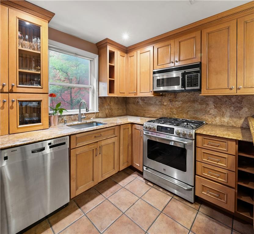 110 82nd Street, Brooklyn, New York, 11209 image 15