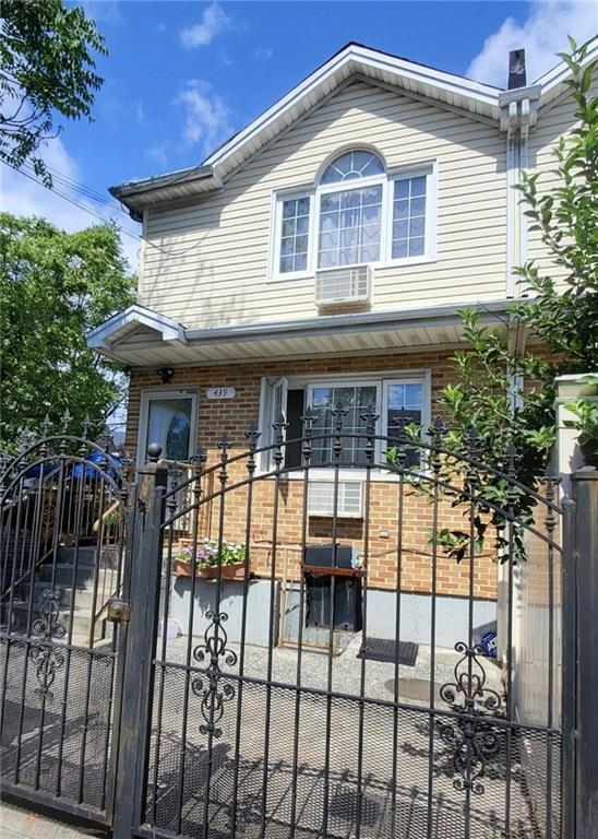439 Glenmore Avenue Image 1