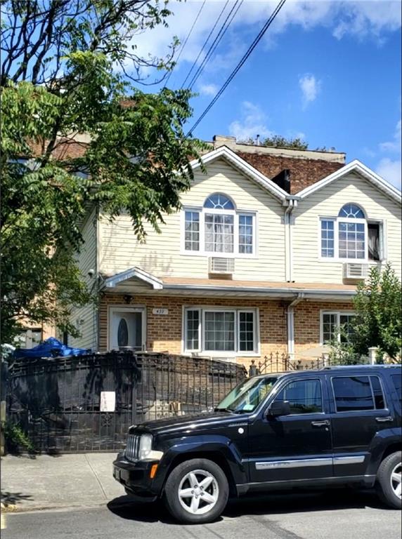 439 Glenmore Avenue Image 2