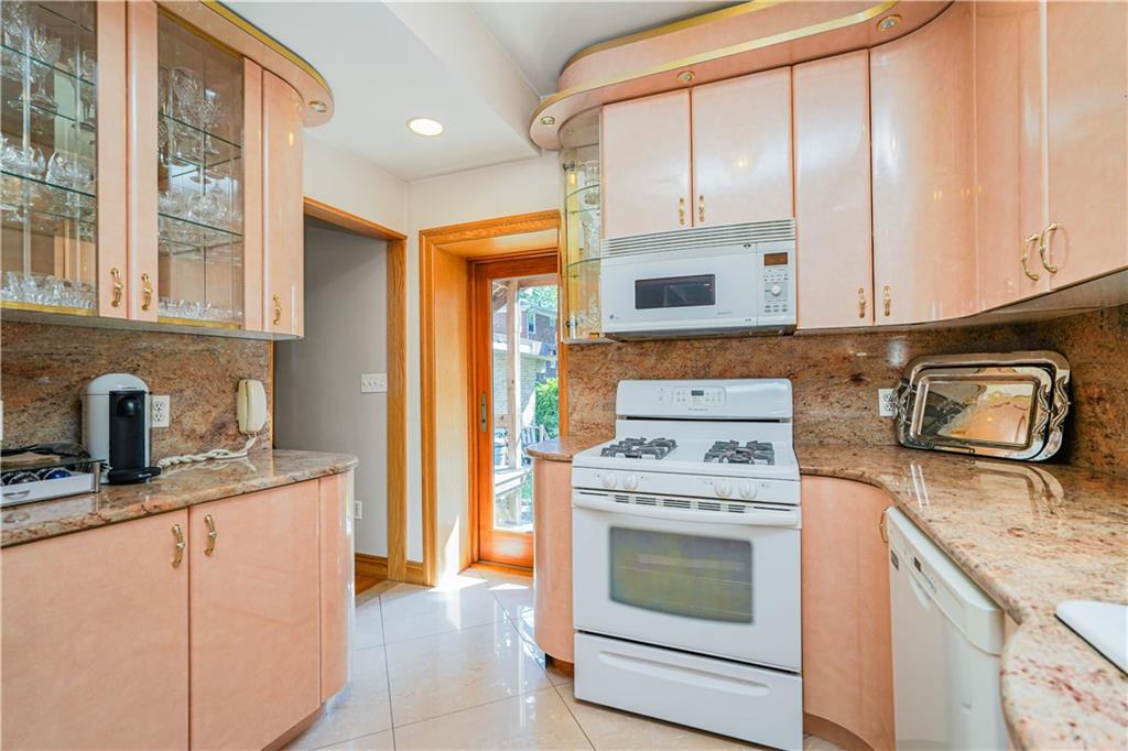 86 Fremont Avenue, Staten  Island, New York, 10306 image 41