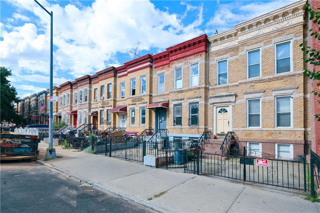 647 47th Street Image 3