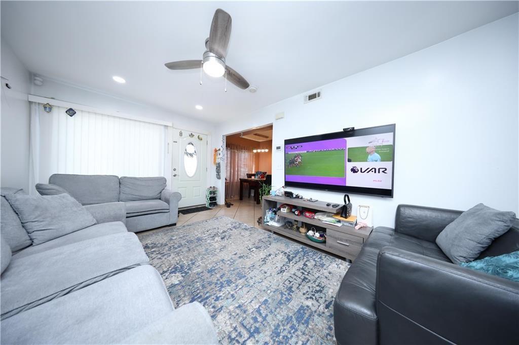 300A Andros Avenue Image 3