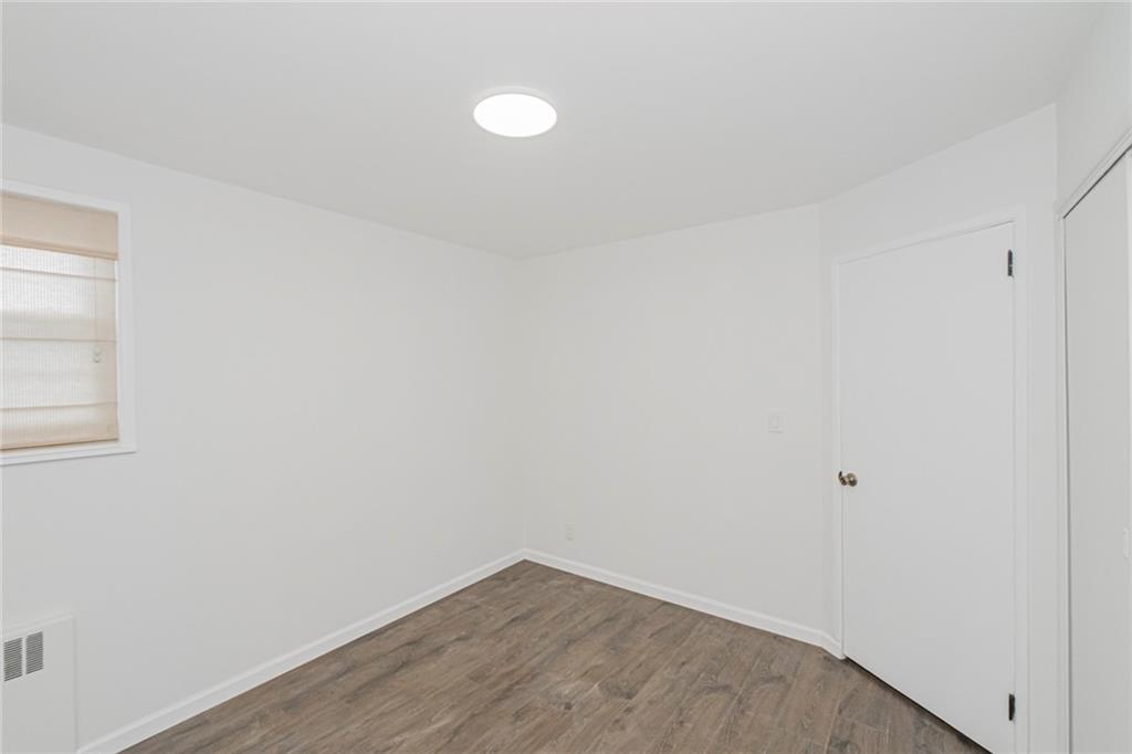 523 Woolley Avenue, Staten  Island, New York, 10314 image 16