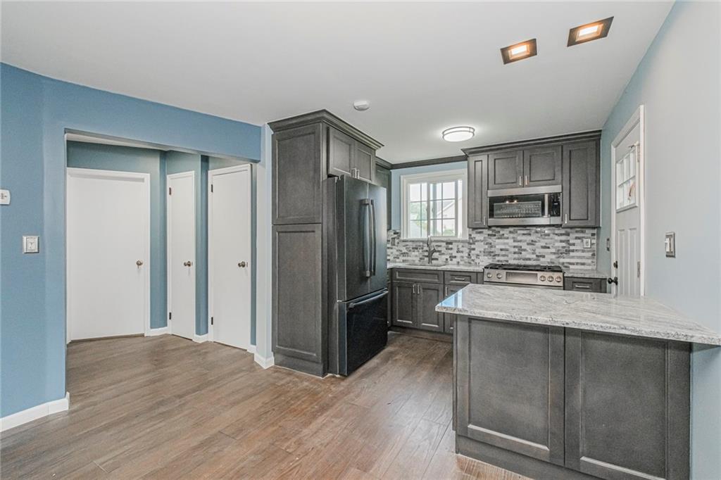 523 Woolley Avenue, Staten  Island, New York, 10314 image 8