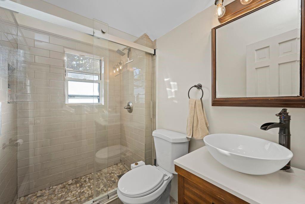 1102 East 94th Street, Brooklyn, New York, 11236 image 9