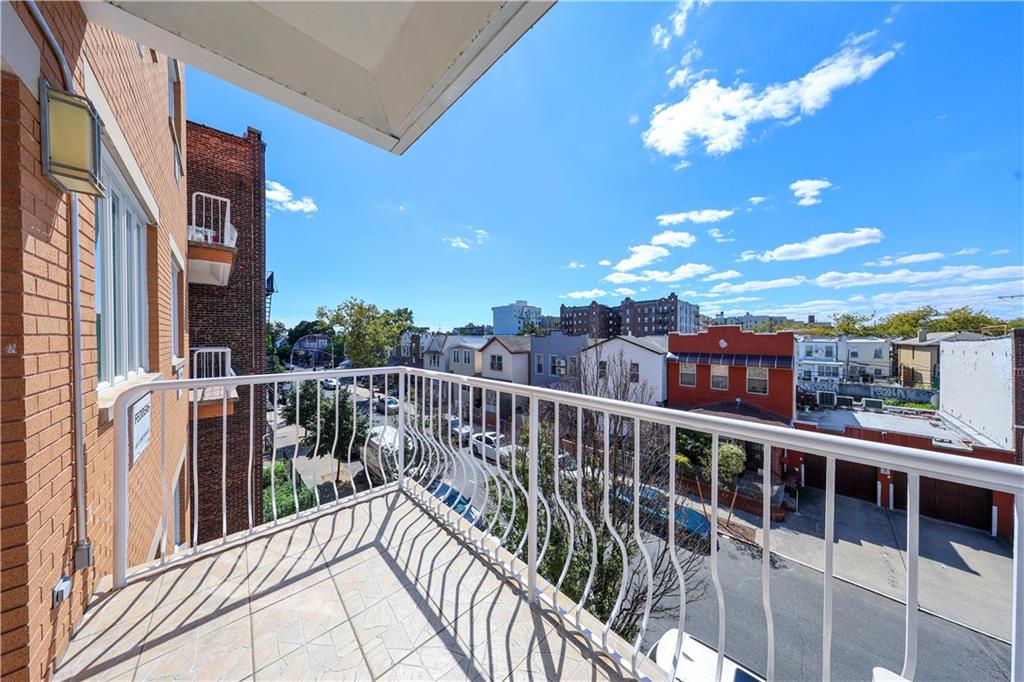 1569 West 7th Street 3B Image 4
