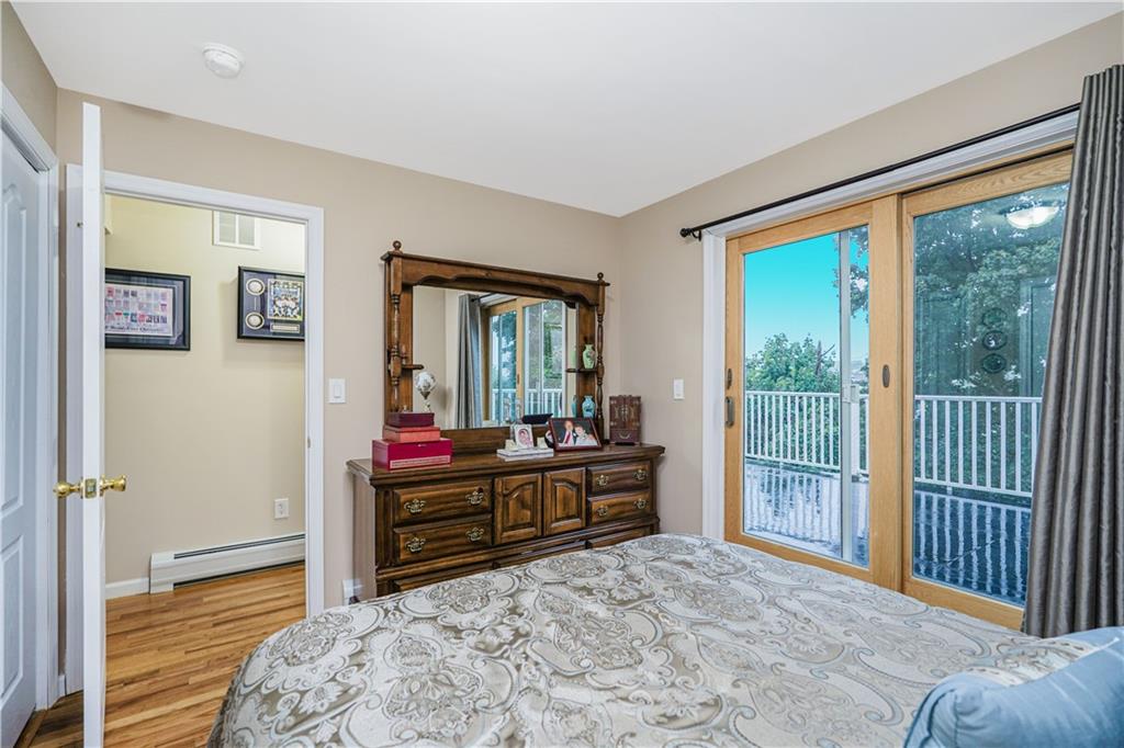 762 Seaview Avenue, Staten  Island, New York, 10305 image 14